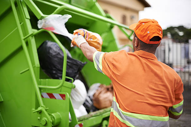 Best Yard Waste Removal  in Perth Amboy, NJ
